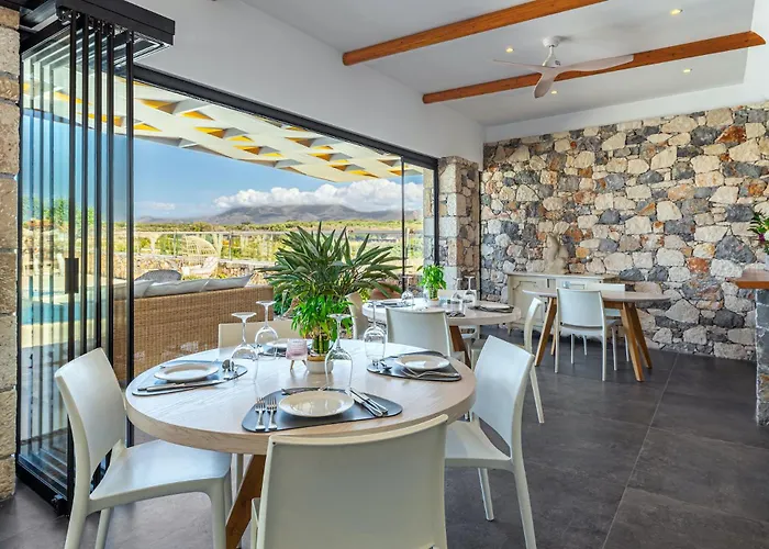 Hotel Paradise Island Hersonissos (Crete)