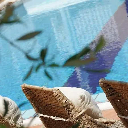 Paradise Island Otel
