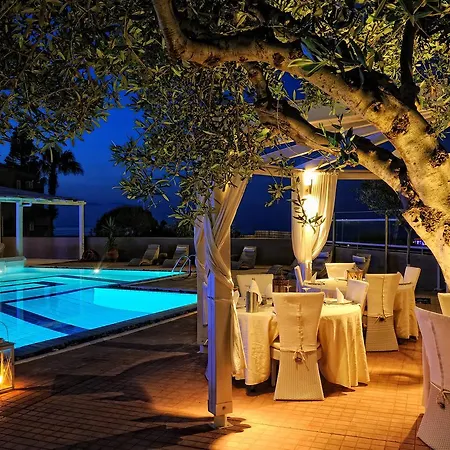 Paradise Island 5* Hersonissos (Crete)