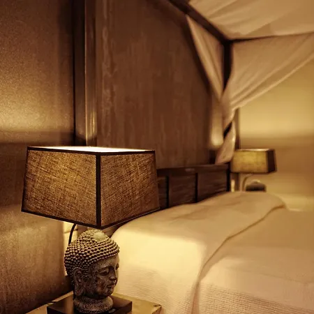 Paradise Island Hotel