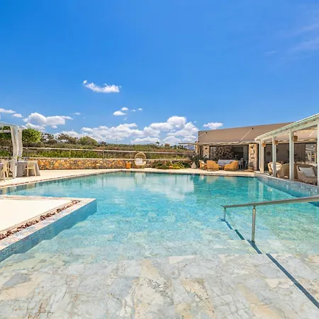 Paradise Island Готель 5*