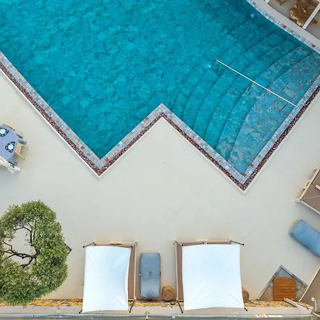 Paradise Island 5*
