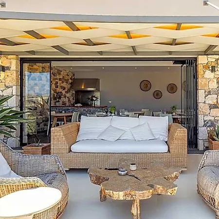Paradise Island Hotel 5*
