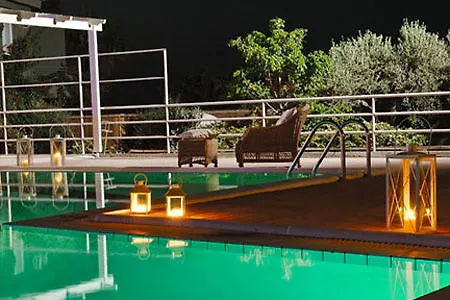 Paradise Island 5*